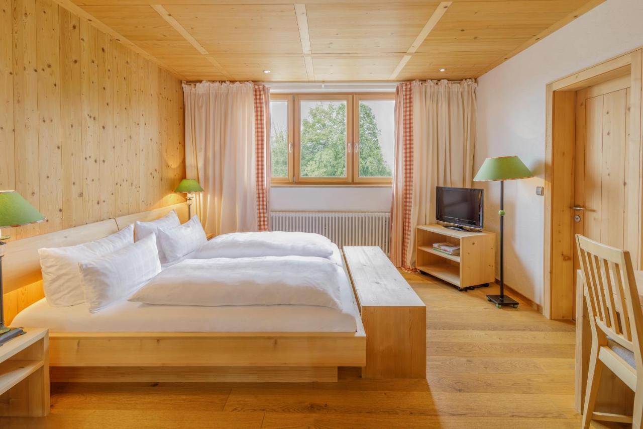 Отель Schlegelhof Кирхцартен Экстерьер фото